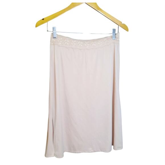 Vassarette Womens Side Slit Lace Waist Cream Half Slip Size Medium - Picture 1 of 7